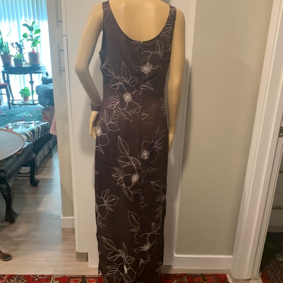 GREAT EMBROIDERED BROWN MAXI DRESS-9/10-firm price - Picture 8 of 8